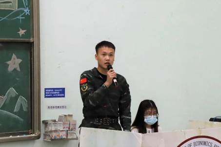 发言师兄 (2)